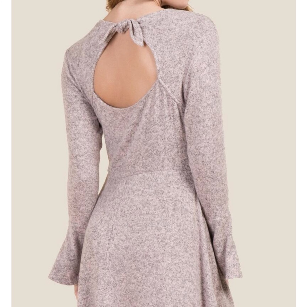 Francesca’s NWT Jordana tie back knit dress